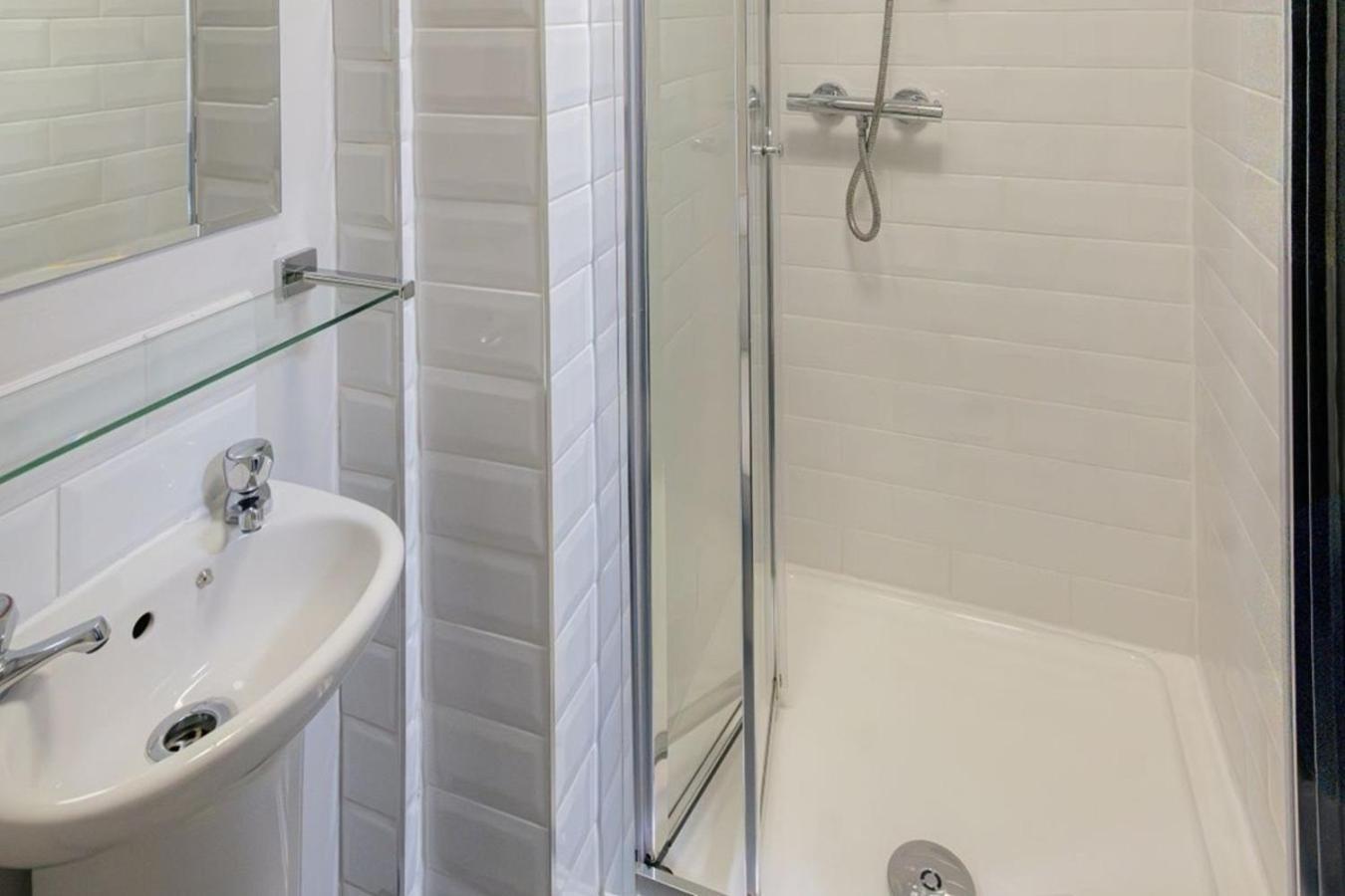 Eenpersoonskamer met Eigen Badkamer