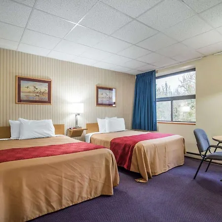 Econo Lodge Manchester-2