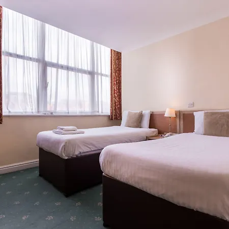 The Gardens Hotel-3